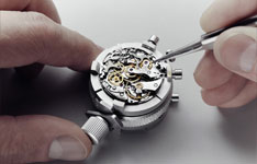 帝舵石英表摔一下走慢的原因